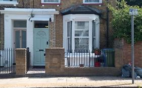 Bubblesbnb- 4 Bedroom House