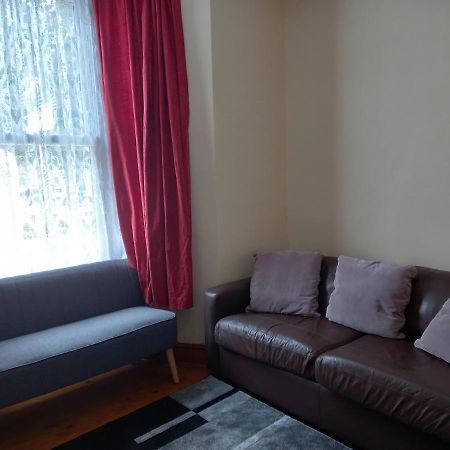 Bubblesbnb- 4 Bedroom House Londres Extérieur photo