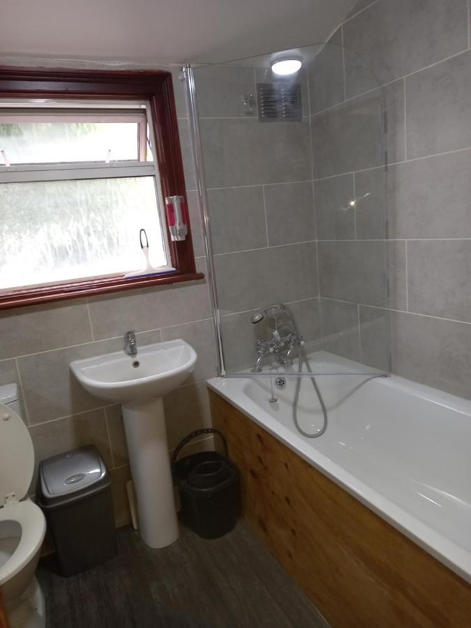 Bubblesbnb- 4 Bedroom House Londres Extérieur photo