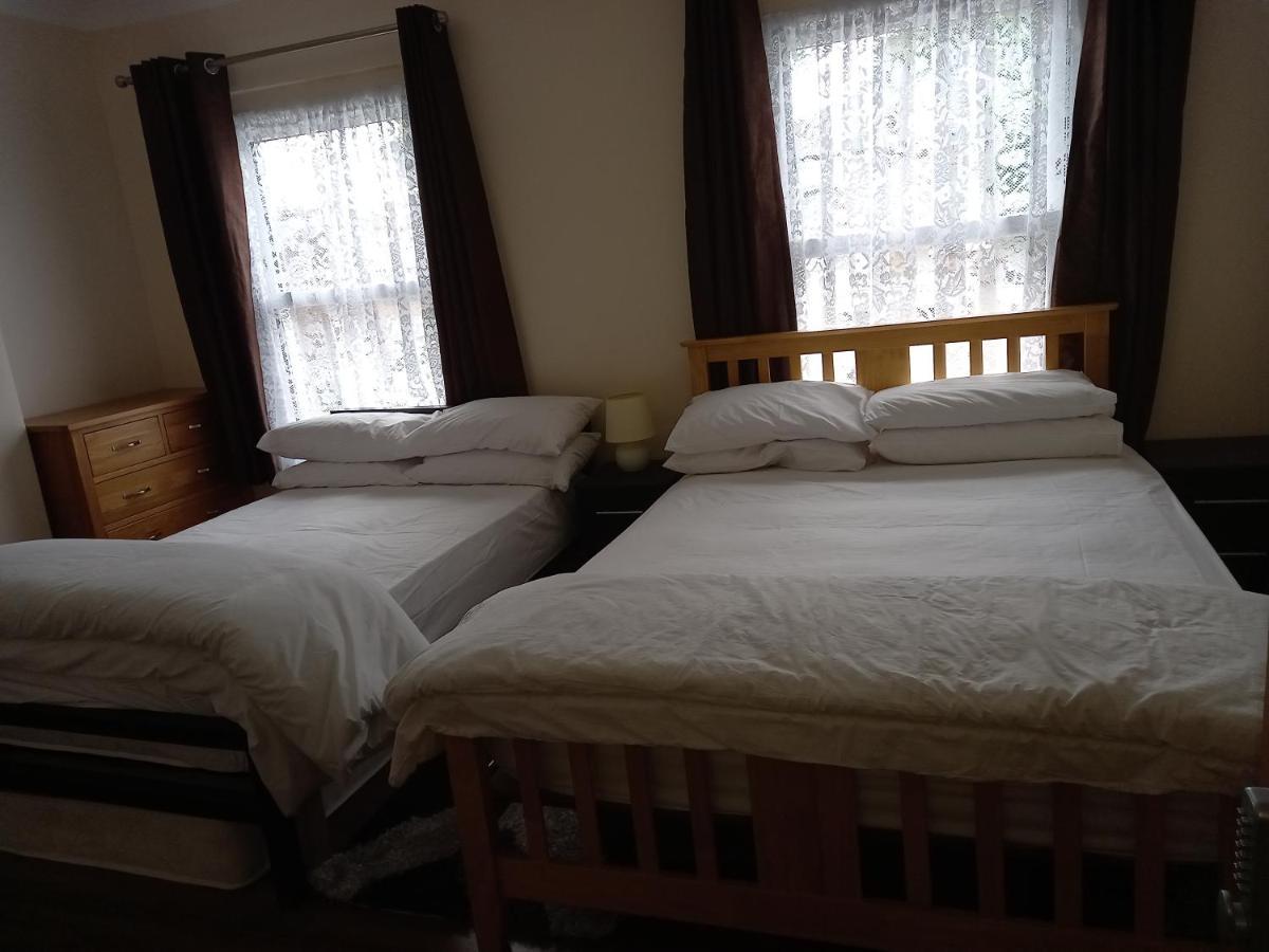 Bubblesbnb- 4 Bedroom House Londres Extérieur photo